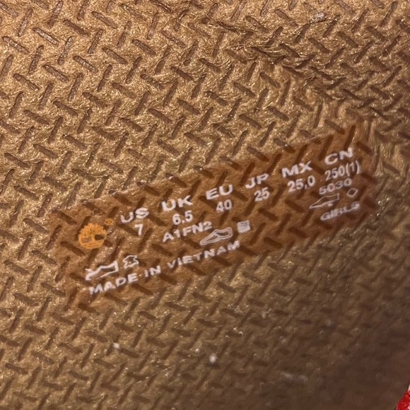 Timberland 50th Edition Premium 6-Inch Waterproof Boot - Picture 8 of 11